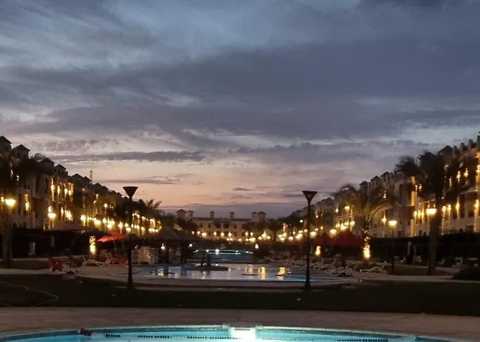 Apartment الشالية في السخنه طريق السويس *